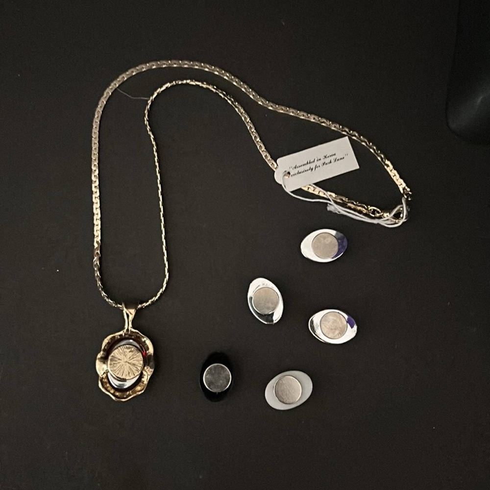 Vintage Park Lane Interchangeable Colors Necklace - Picture 3 of 5